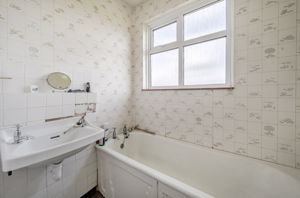 Photo 27- click for photo gallery